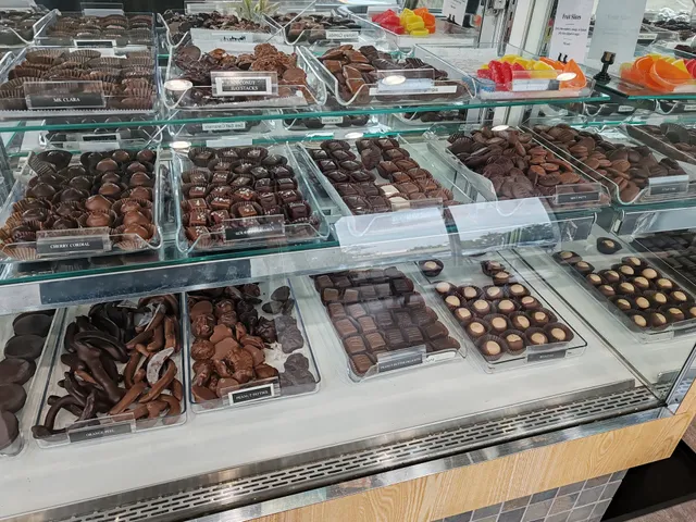 Winans Coffee & Chocolate