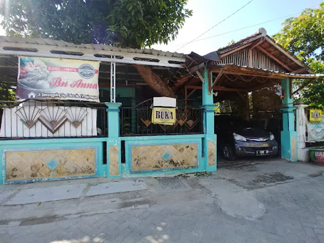 Gudeg Lumintu Bu Anna