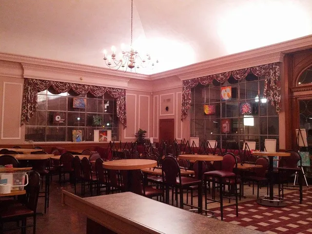 Premier Paint & Sip Studio