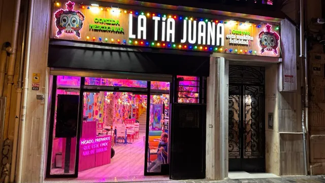 La Tia Juana Valencia Barcas