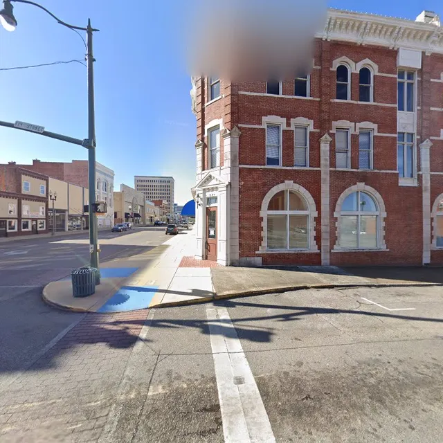 Alexander Laura Ghee