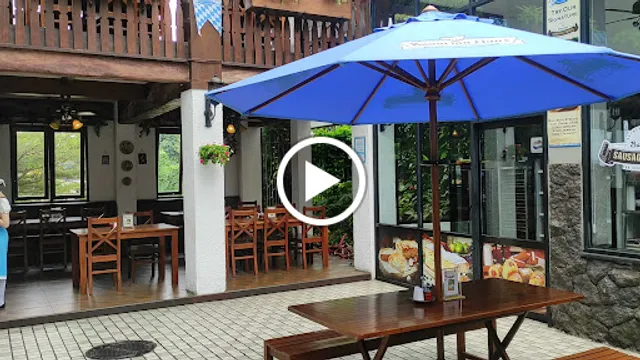 Bavarian Haus Bratwurst 'n Grill