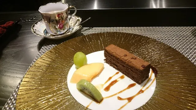 鉄板焼 梛座 ーnagizaー