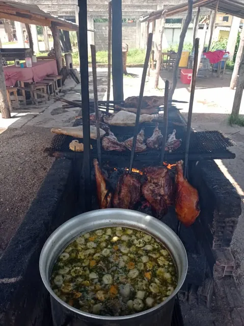 Carne En Vara Y Cachapas De Piro