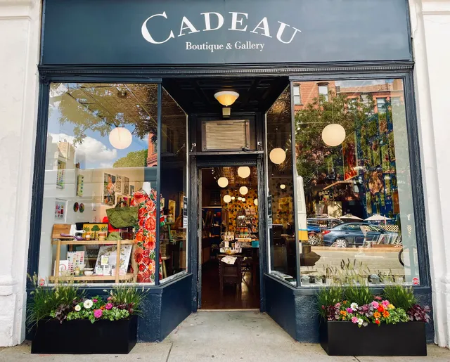 Cadeau Boutique - Brookline Village