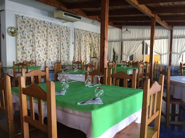 Restaurante - Pizzería GALLO