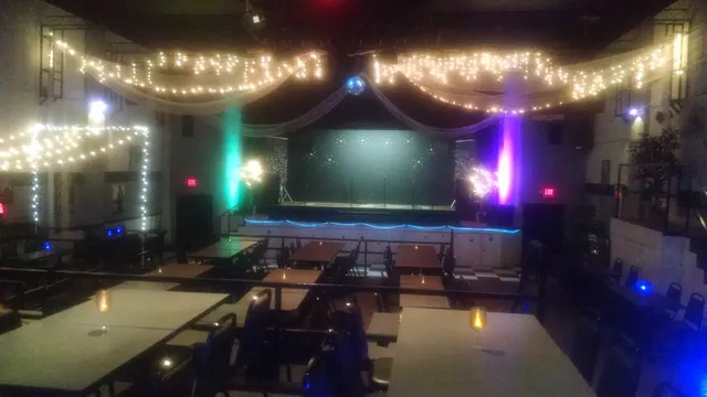 Starlights Theatre & Lounge