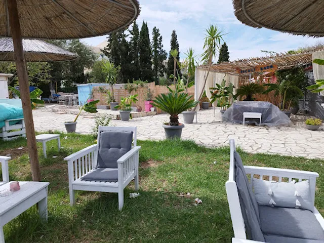 Golden Beach Snack Bar