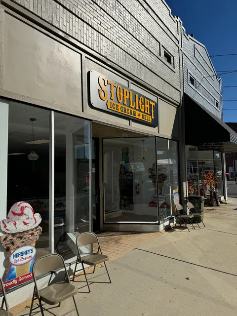 Stoplight Ice Cream & Deli