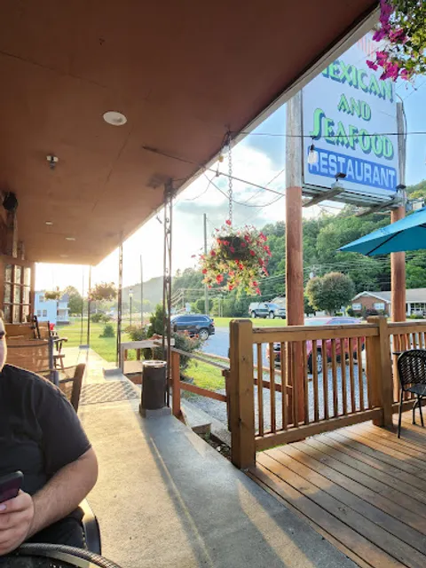 Puerto Nuevo Mexican & Seafood Restaurant