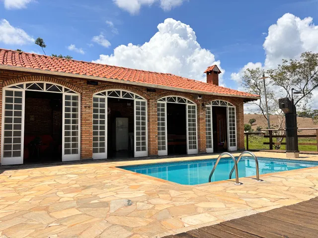 Chácara Passatempo: petfriendly, suíte com AC, piscina, 5min centro