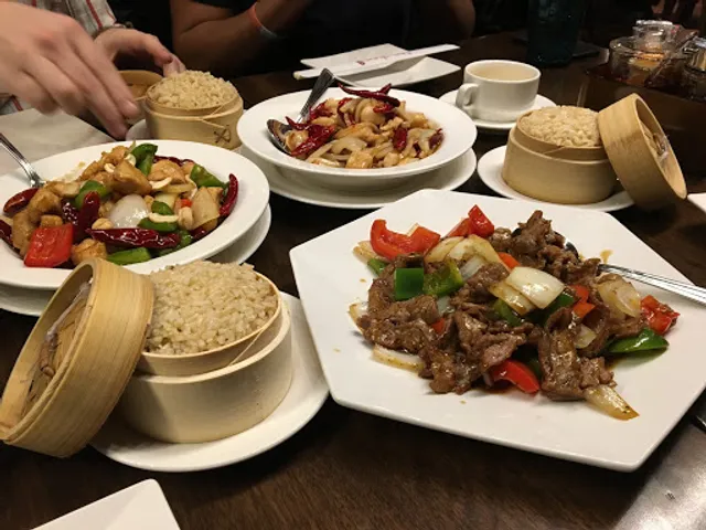 Lee Chen Asian Bistro