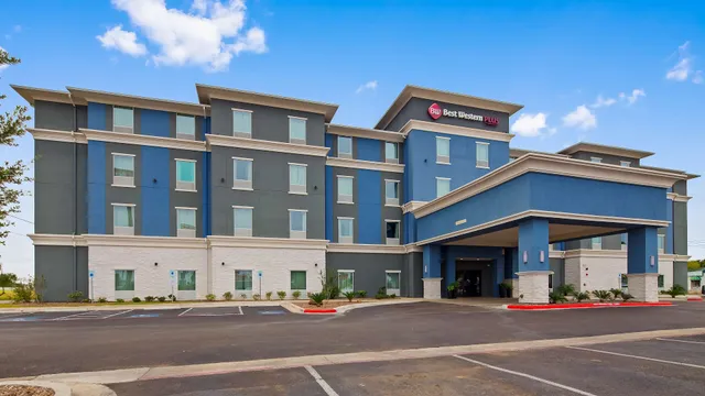 Best Western Plus Laredo Inn & Suites