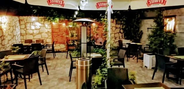 ROZMARYN Restauracja & Pub