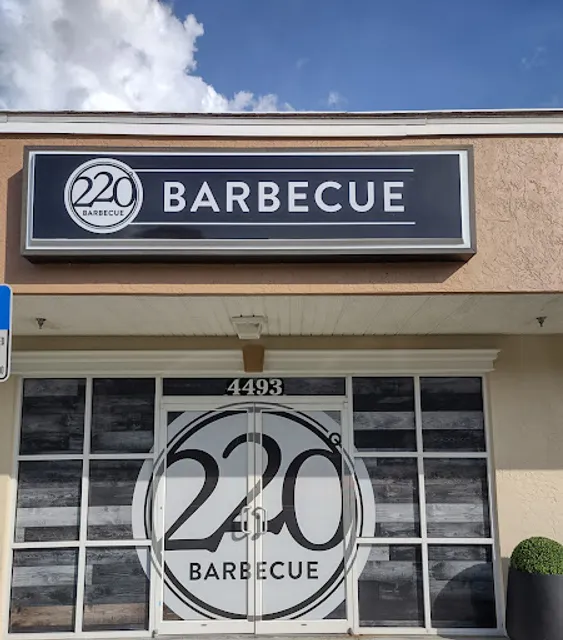 220 Barbecue - Beverly Hills