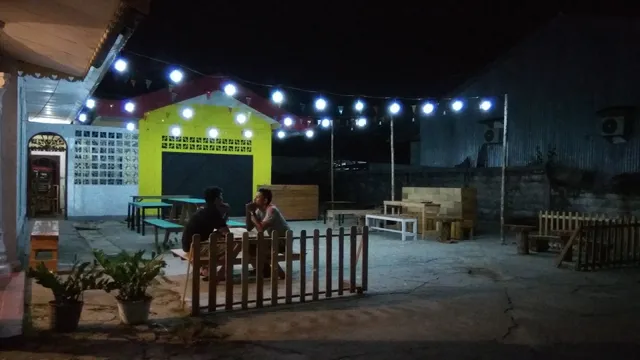 Dejavu "Vintage & Pop Art" Cafe