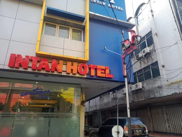 INTAN HOTEL SURABAYA PASAR TURI (Situs Resmi)