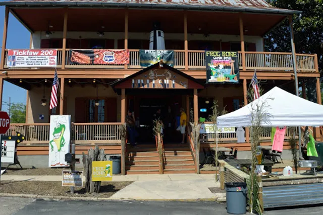 Madisonville Riverside Bar