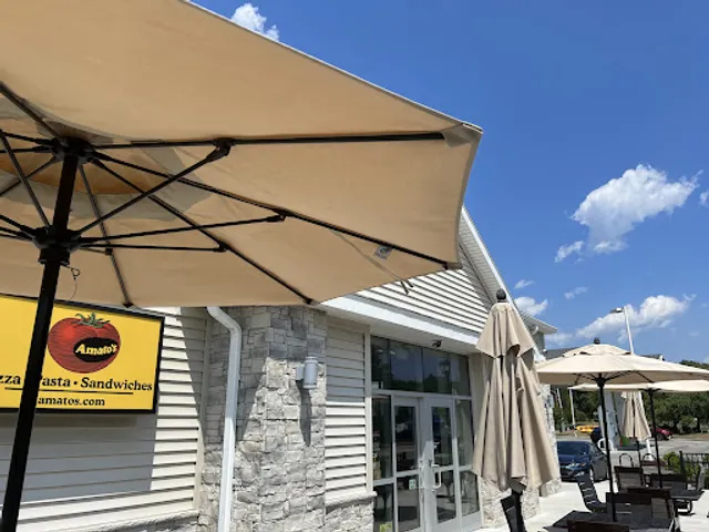 Nouria's Kitchen Featuring Amato's