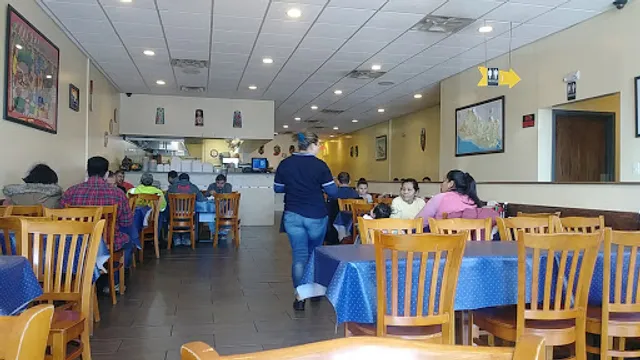 Pupuseria Doña Azucena