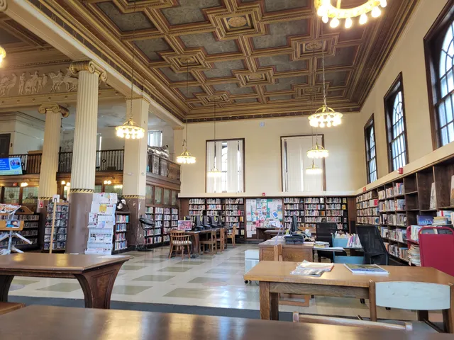 Community Libraries of Providence: Knight Memorial Library