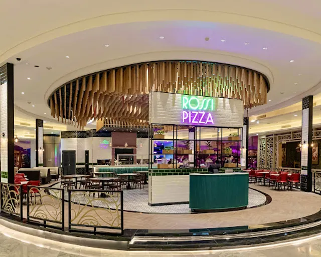 Rossi Pizza, City of Dreams