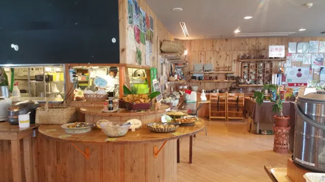 Cafe めしギャラリー さまさま