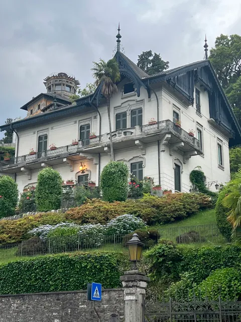 Affittacamere - B&B - Via Mazzini