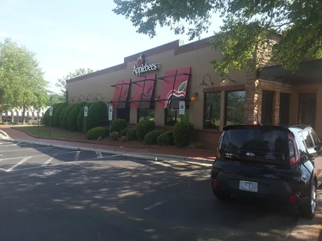 Applebee's Grill + Bar