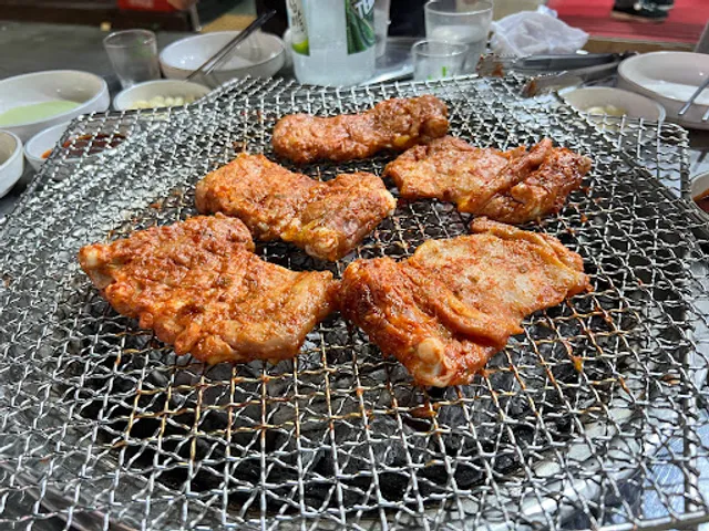 춘천숯불닭갈비