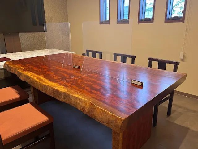 広島風お好み鉄板焼 福み亭