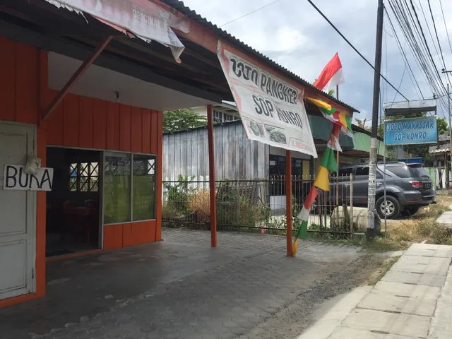 Warung Cahaya Pangkep - Coto Makassar & Sop Konro