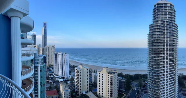 Aegean Apartments Surfers Paradise