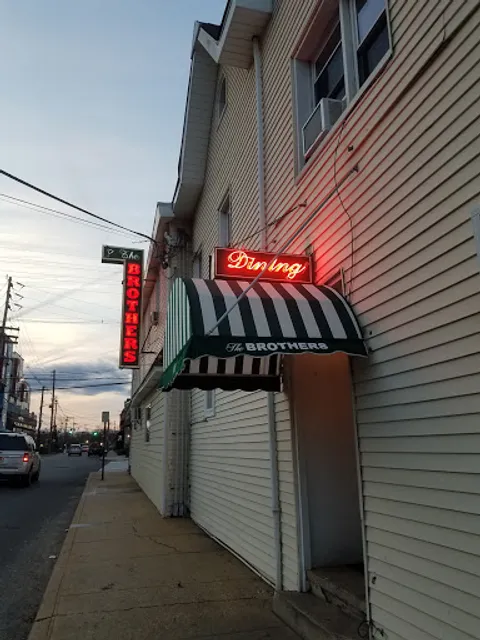 The Brothers Restaurant