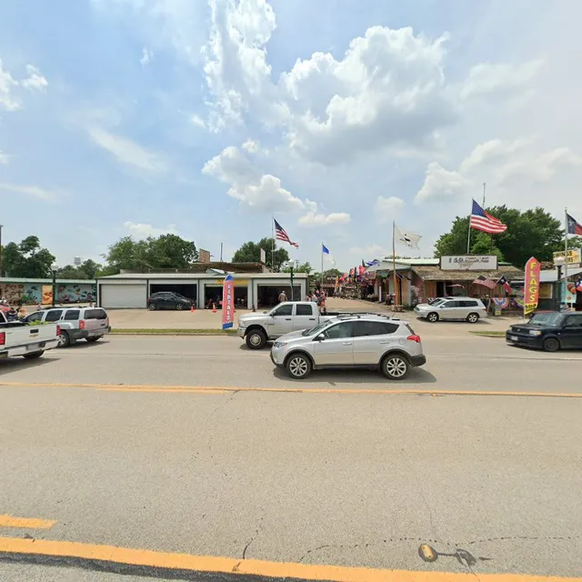 Canton Shopping Guide