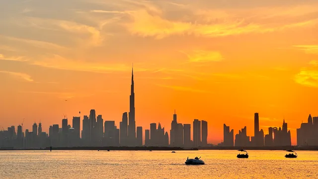 Creek Harbour Night Vision