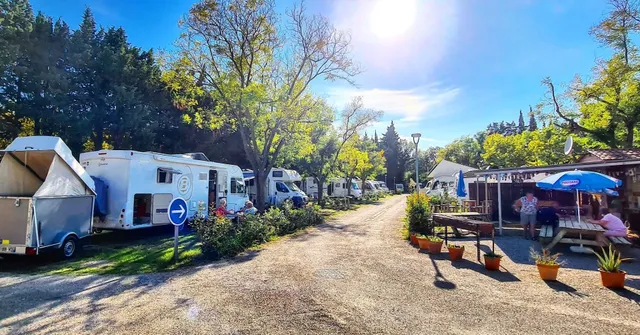 Camping Porte des Alpilles | M.A DESTINATION GLAMPING