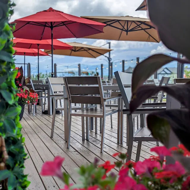 East Village Pub & Eatery