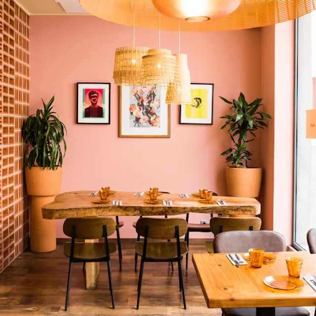 Rauxa - Restaurant Bodega Contemporània