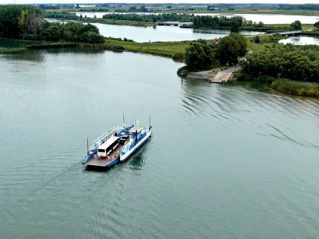 Dordrecht, Veer Kop van t Land