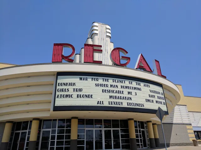 Regal Elmwood Center