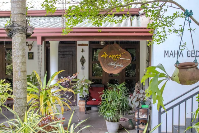 Mahagedara Family Guest