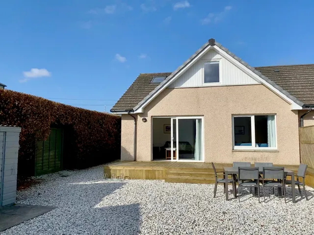 River View Holiday Home