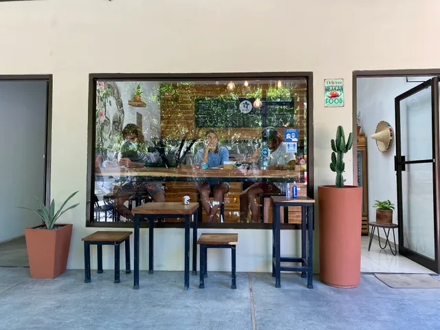 Muchacha - Mexican Food