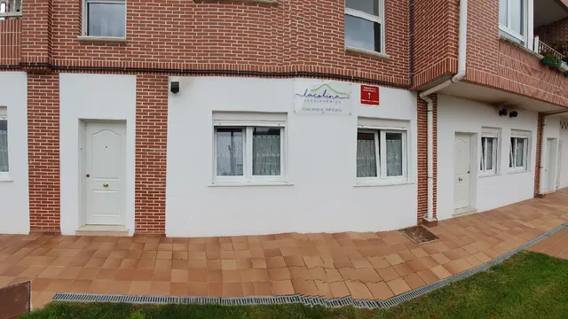 Apartamentos La Colina - G12102