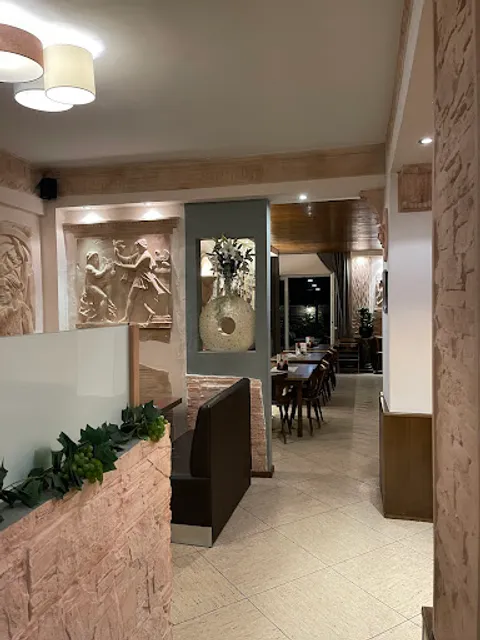 Zum Kohlerspark bei Helena