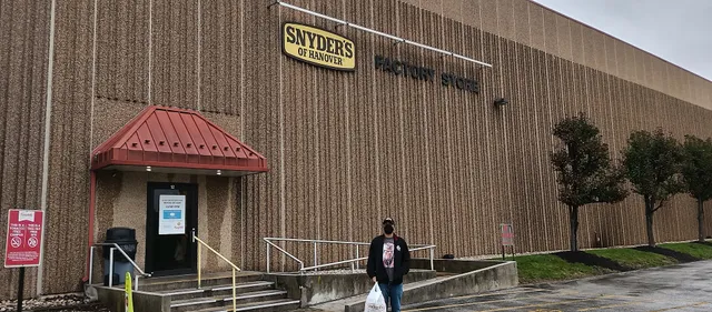 Snyder's Of Hanover Factory Outlet