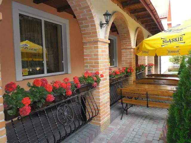 Zajazd Biesiada - wesela, noclegi, imprezy okolicznościowe