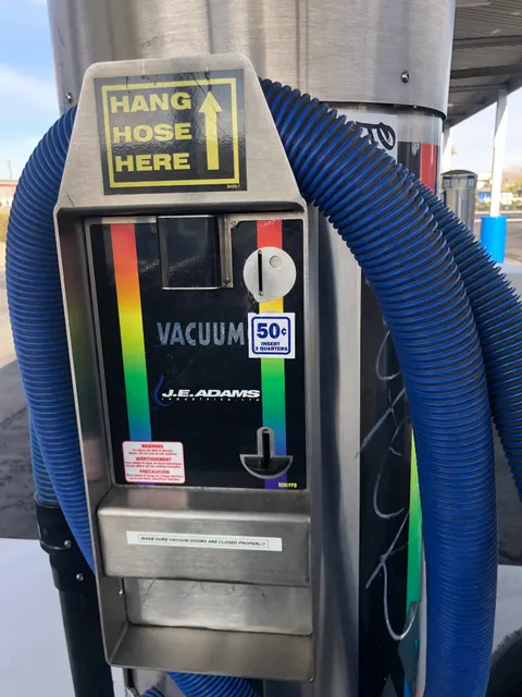 Super Bubble Car Wash