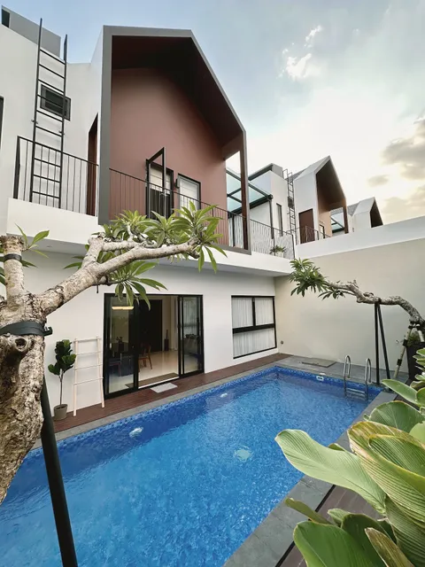 Cerita di Villa - Batu